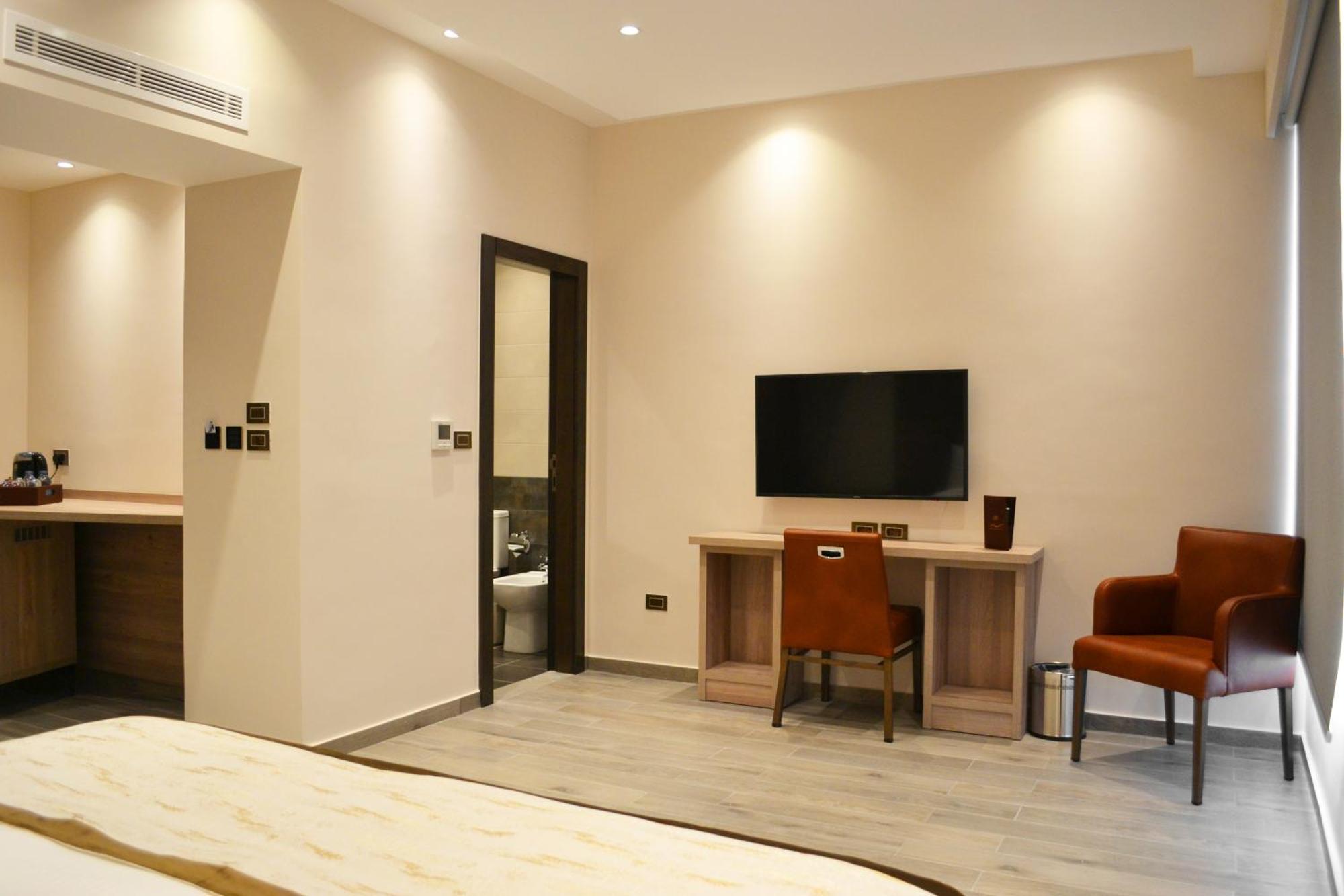 Hotel Ambassador, A Boutique 4*