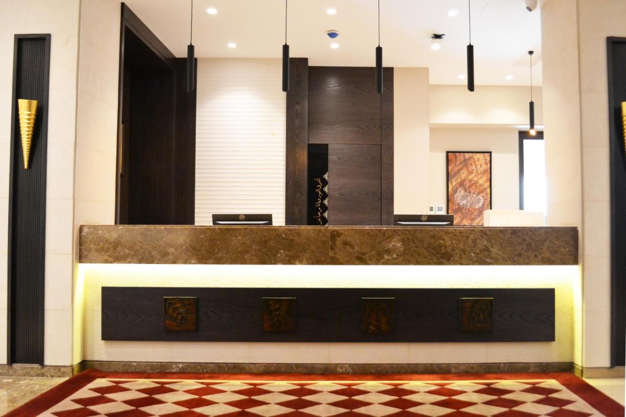 Hotel Ambassador, A Boutique